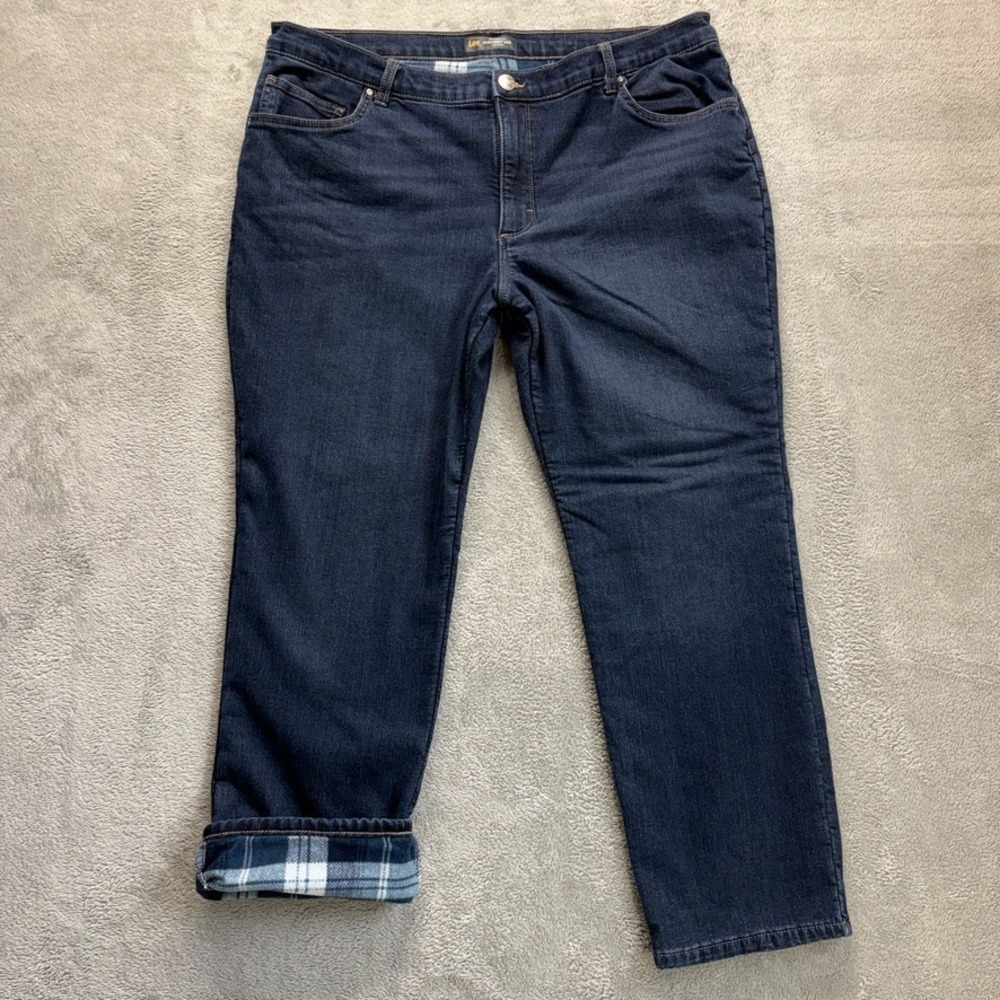 Lee Jeans Womens 18 Short Blue Relaxed Straight Mid Rise Fleece Lined Denim